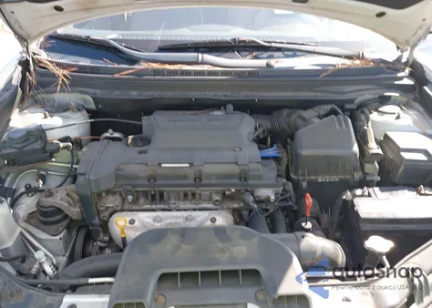 2010 Hyundai Elantra Gls z USA, uszkodzony, nr VIN KMHDU4AD6AU874258